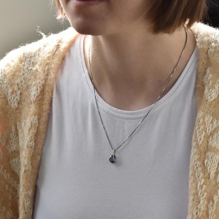 Topazový náhrdelník 28968