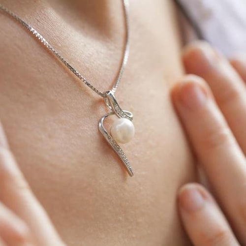 Sada šperků s perlou a diamanty Menmoli