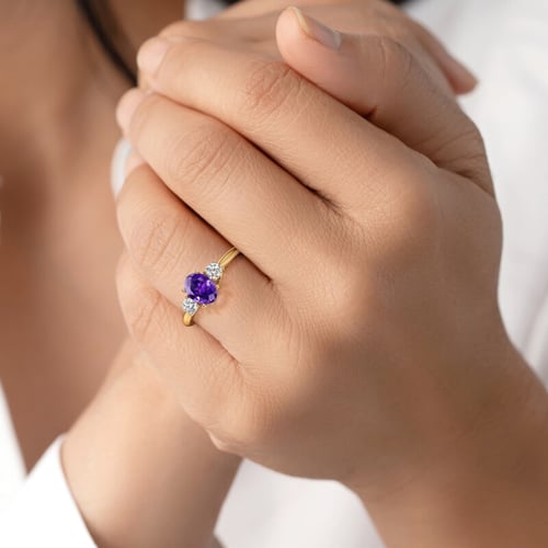 Zásnubní prsten s ametystem a lab-grown diamanty Brink