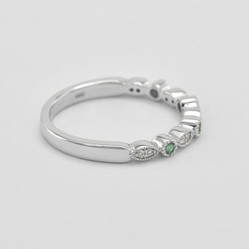 Zlatý eternity prsten s diamanty a smaragdy Alanis