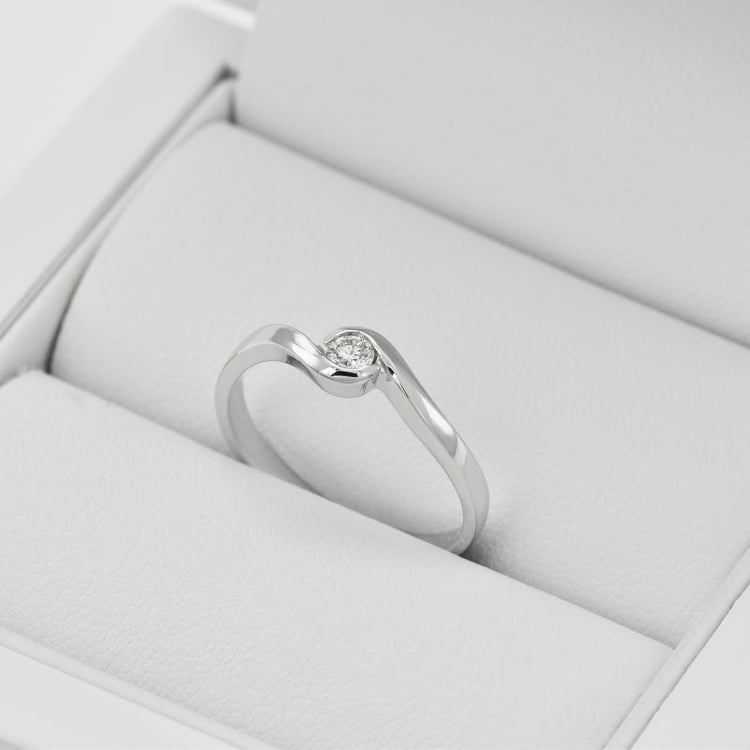 Zásnubní prsten ze zlata 27839