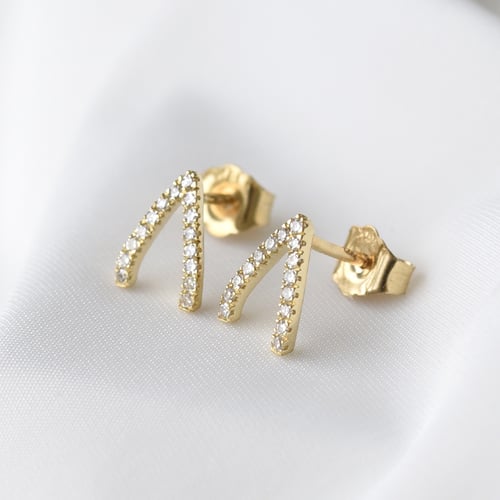 Minimalistické diamantové náušnice Wishbone