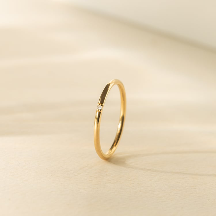 Jemný stříbrný prsten s lab-grown diamantem Beryl 139012