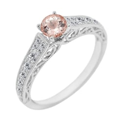 Zásnubní prsten ve stylu vintage s morganitem a diamanty Keran