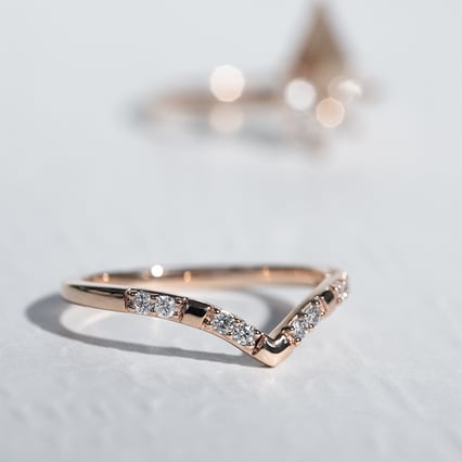 Vykrojený snubní prsten s lab-grown diamanty Patya