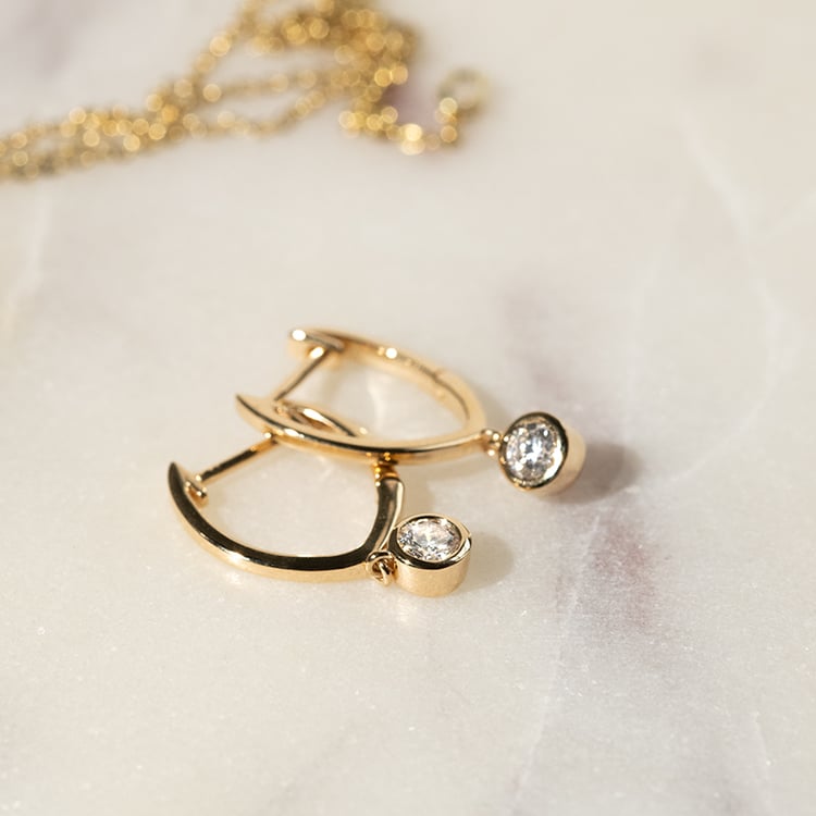 Zlaté visací náušnice s diamanty Nova 137474