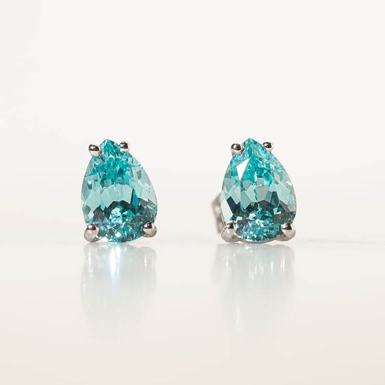 Zlaté náušnice s pear lab-grown paraiba turmalínem Yara 136843