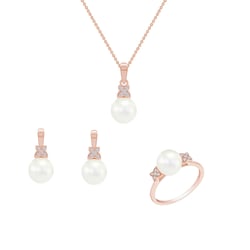 Zlatá perlová kolekce šperků Saffie