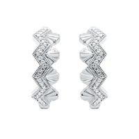 Stříbrné neobvyklé kruhové náušnice s lab-grown diamanty Alva