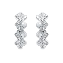 Stříbrné neobvyklé kruhové náušnice s lab-grown diamanty Alva