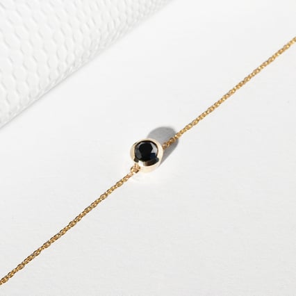 Stříbrný náramek s černým diamantem Arleth