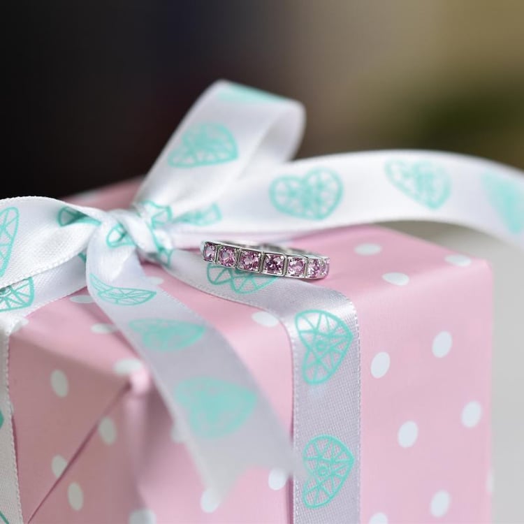 Prsten ze stříbra se safíry 10940