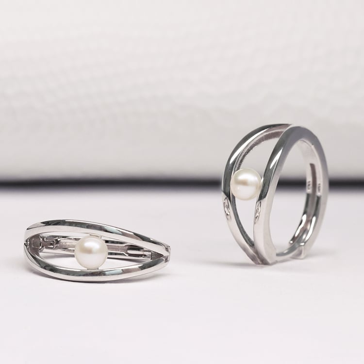 Stříbrné kruhové náušnice s perlami Kristie 116042