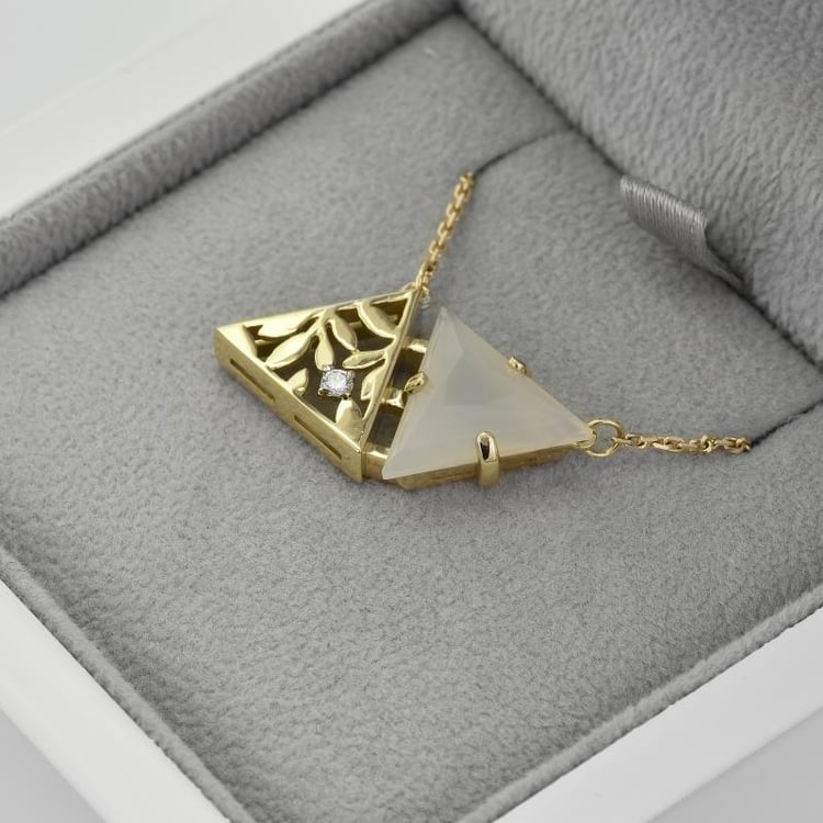 Náhrdelník ze zlata 43378