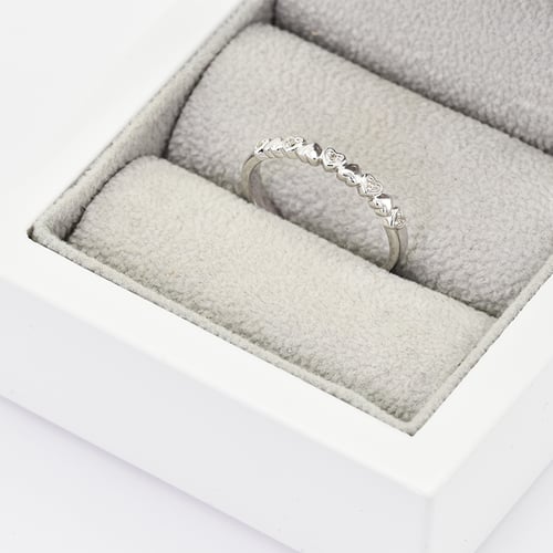 Srdíčkový prsten s lab-grown diamanty a komfortní prsten Mira