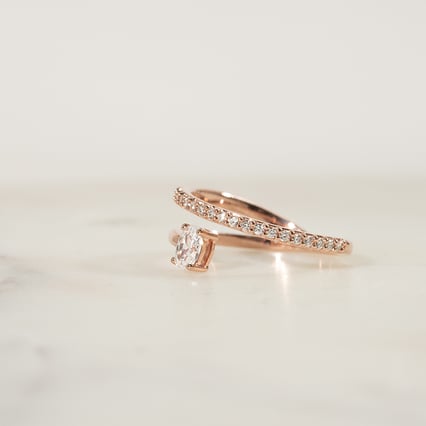 Atypický zásnubní prsten s diamanty Lori