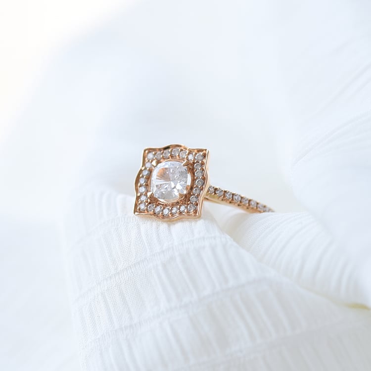 Halo prsten s diamanty 60905