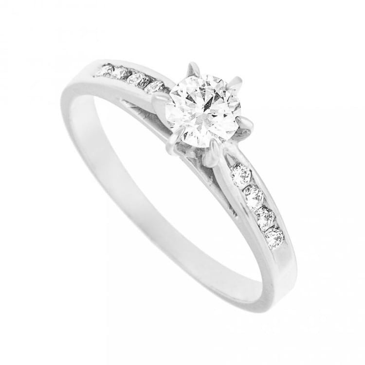 zásnubní prsten s diamantem