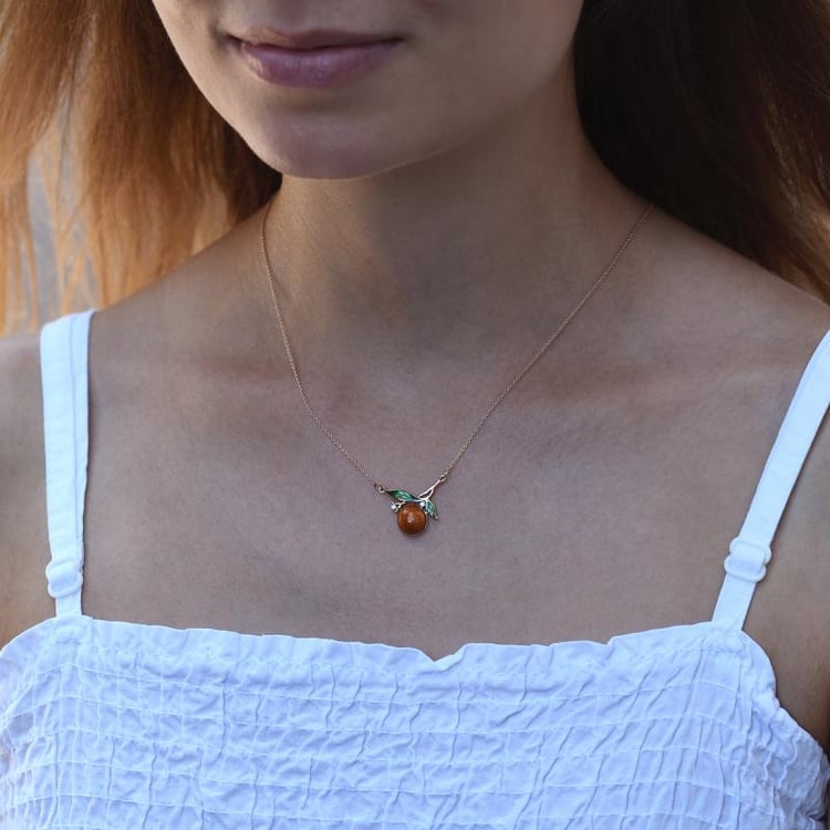 Zlatý diamantový náhrdelník s pomerančem a enamelem 45786