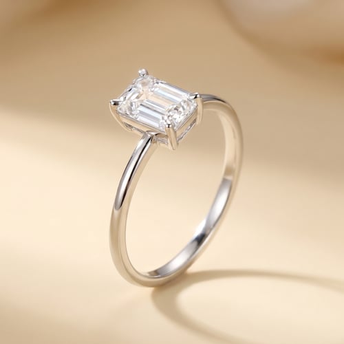 Zásnubní prsten s výběrem písmene a diamanty Olson