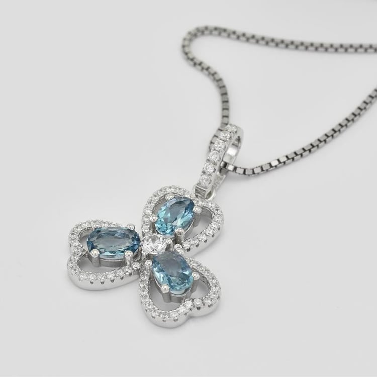 Topazový přívěsek 28355