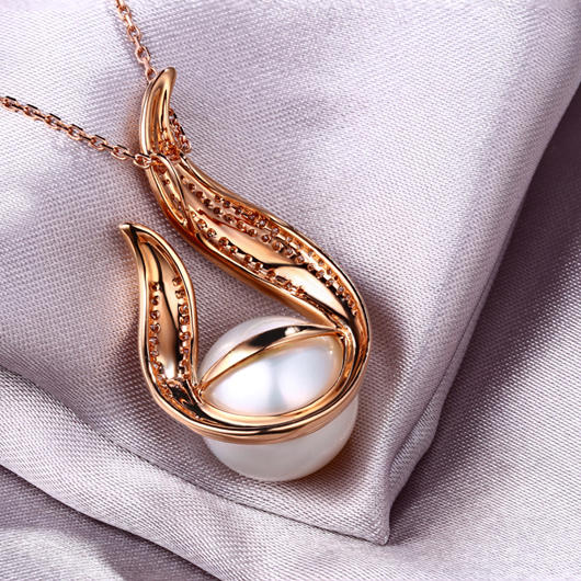 Náhrdelník ze zlata s perlou 10295