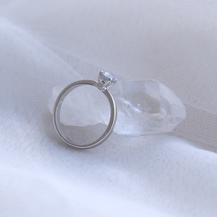 Zásnubní prsten s diamantem 66988