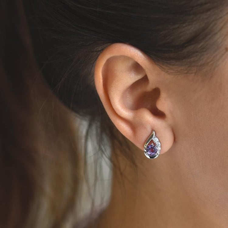 Stříbrné náušnice s ametysty a zirkony 27077