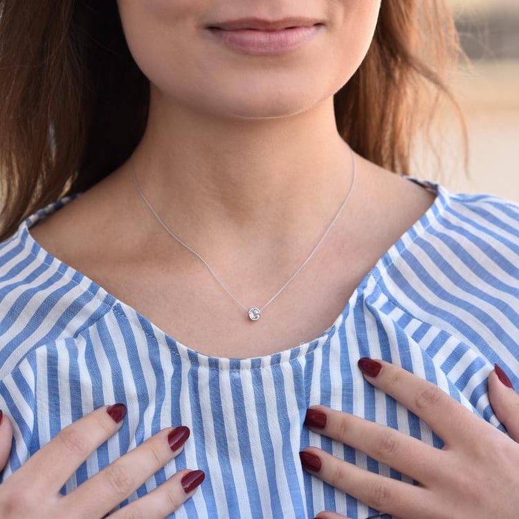 Náhrdleník s topazem 25136