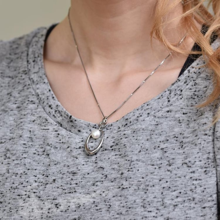 Přívěsek ze stříbra 27943