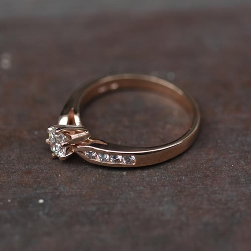 Zásnubní prsten s lab-grown diamanty Mita