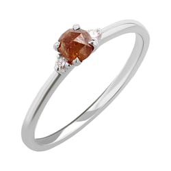 Zásnubní prsten se salt and pepper diamantem Hye