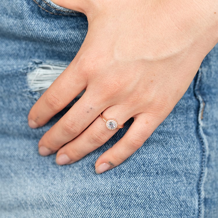 Zlatý zásnubní prsten s akvamarínem Tafne 128395