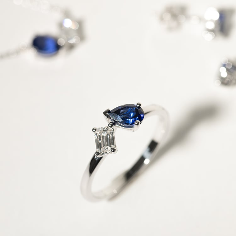 Prsten Toi et Moi s lab-grown diamantem a safírem Maite 134777