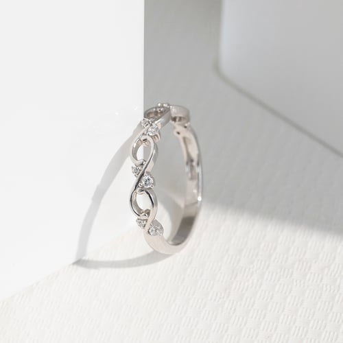 Romantický eternity prsten s diamanty Ellwood