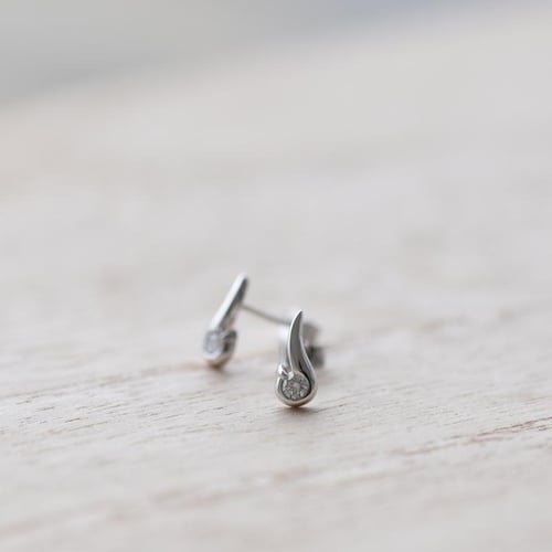 Elegantní náušnice s 0.20 ct diamanty Evert
