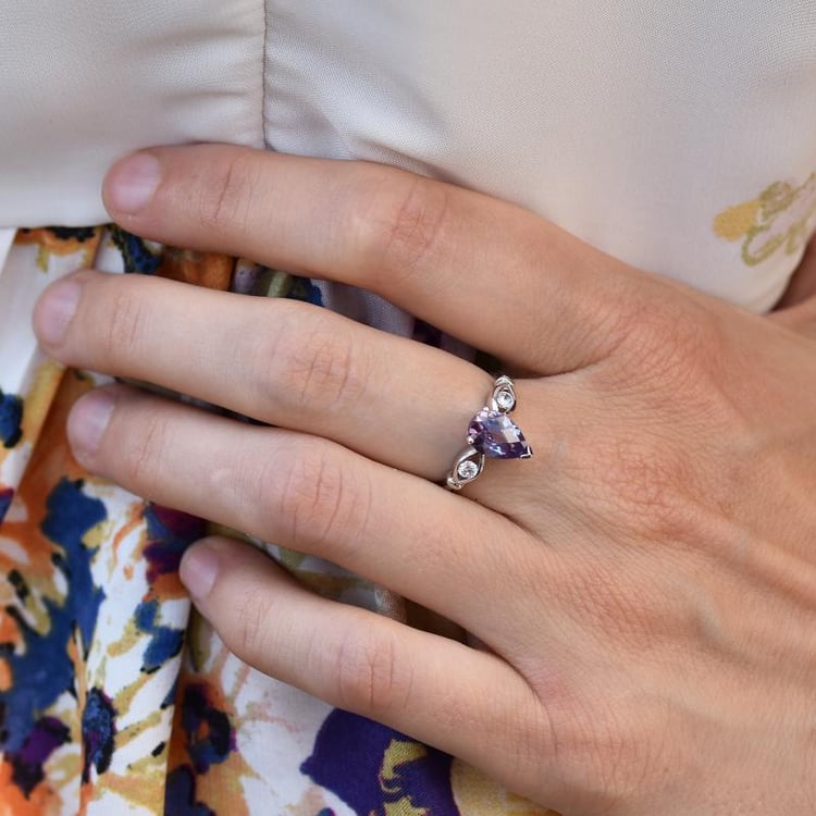 Alexandritový prsten ze stříbra 86408