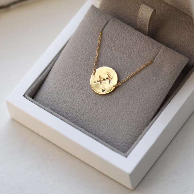 Zlatý náramek se znamením a olivínem 51592