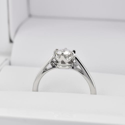 Zásnubní prsten s lab-grown diamantem Omisha