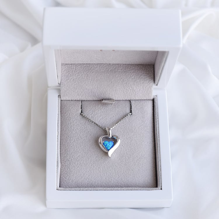 Romantický stříbrný přívěsek s opálem 89878