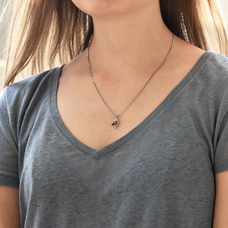 Náhrdelník s granáty 32479