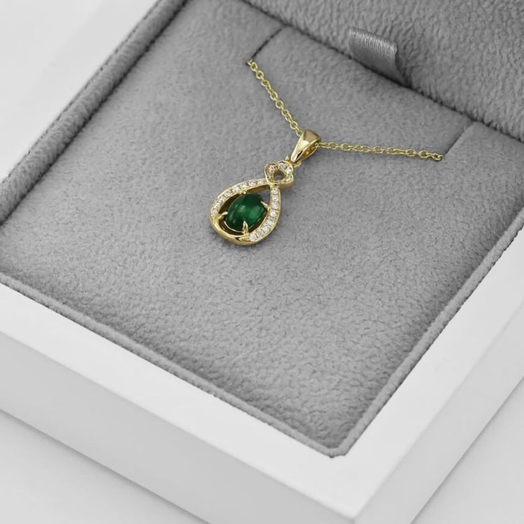 Zlatý přívesek se smaragdem 42671