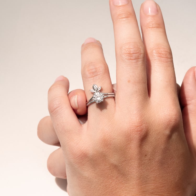 Vykrojený prsten s marquise diamanty Riori 142549