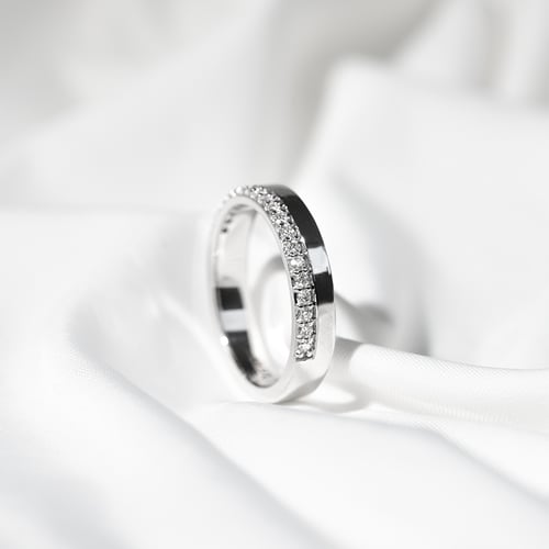 Zlatý eternity prsten s lab-grown diamanty Heavana