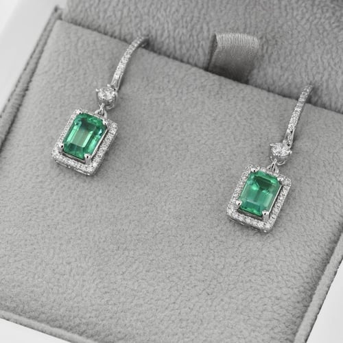 Smaragdové náušnice s diamanty Amata