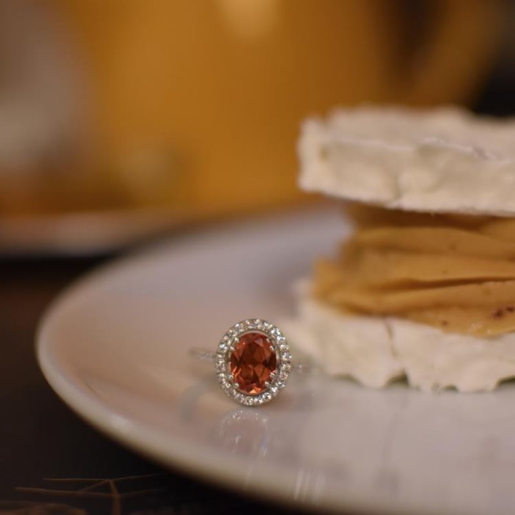 Prsten se safírem 34519