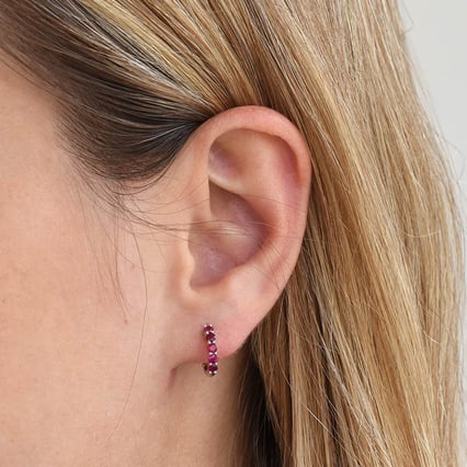 Kruhové náušnice s rubíny Patton