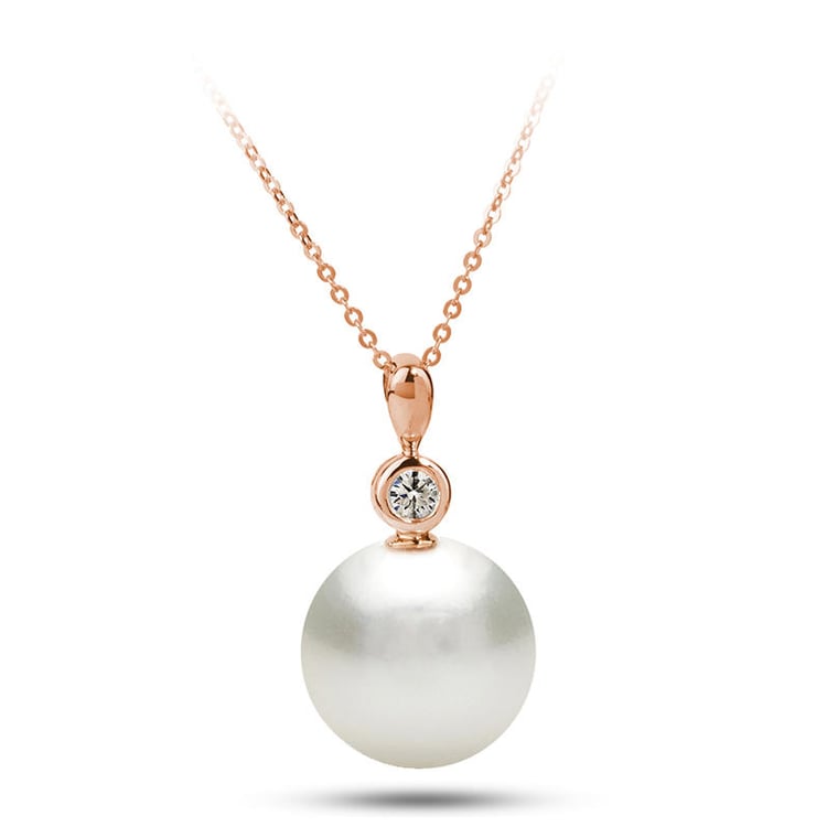 Perlový náhrdelník