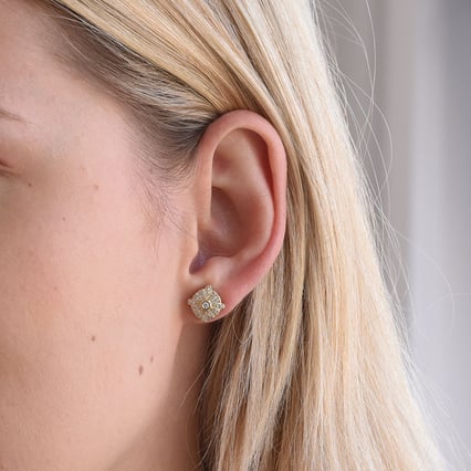 Luxusní náušnice plné diamantů Jodene