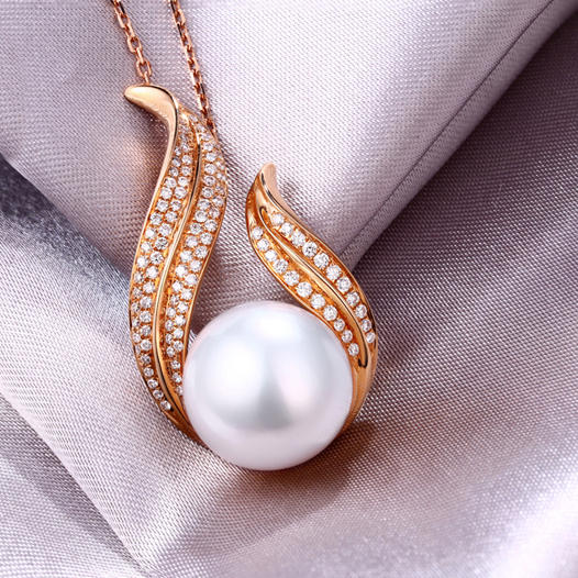 Perlový zlatý náhrdelník 10294